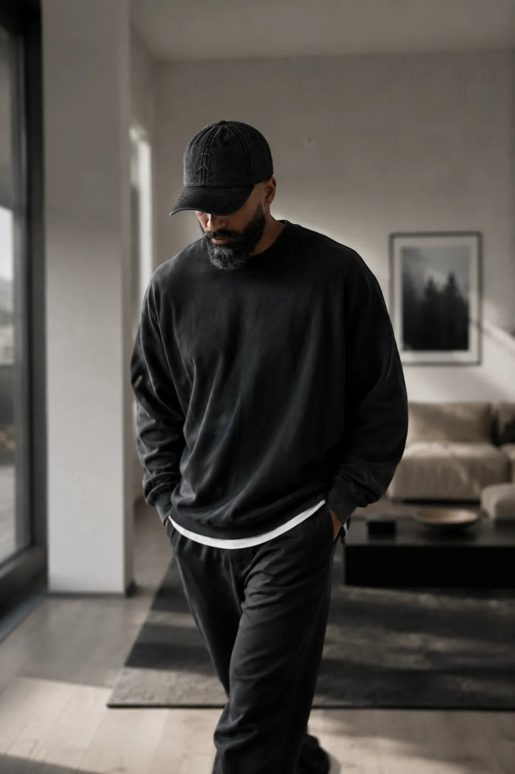 brtls-black-presence-vintage-cap-lifestyle-full-body