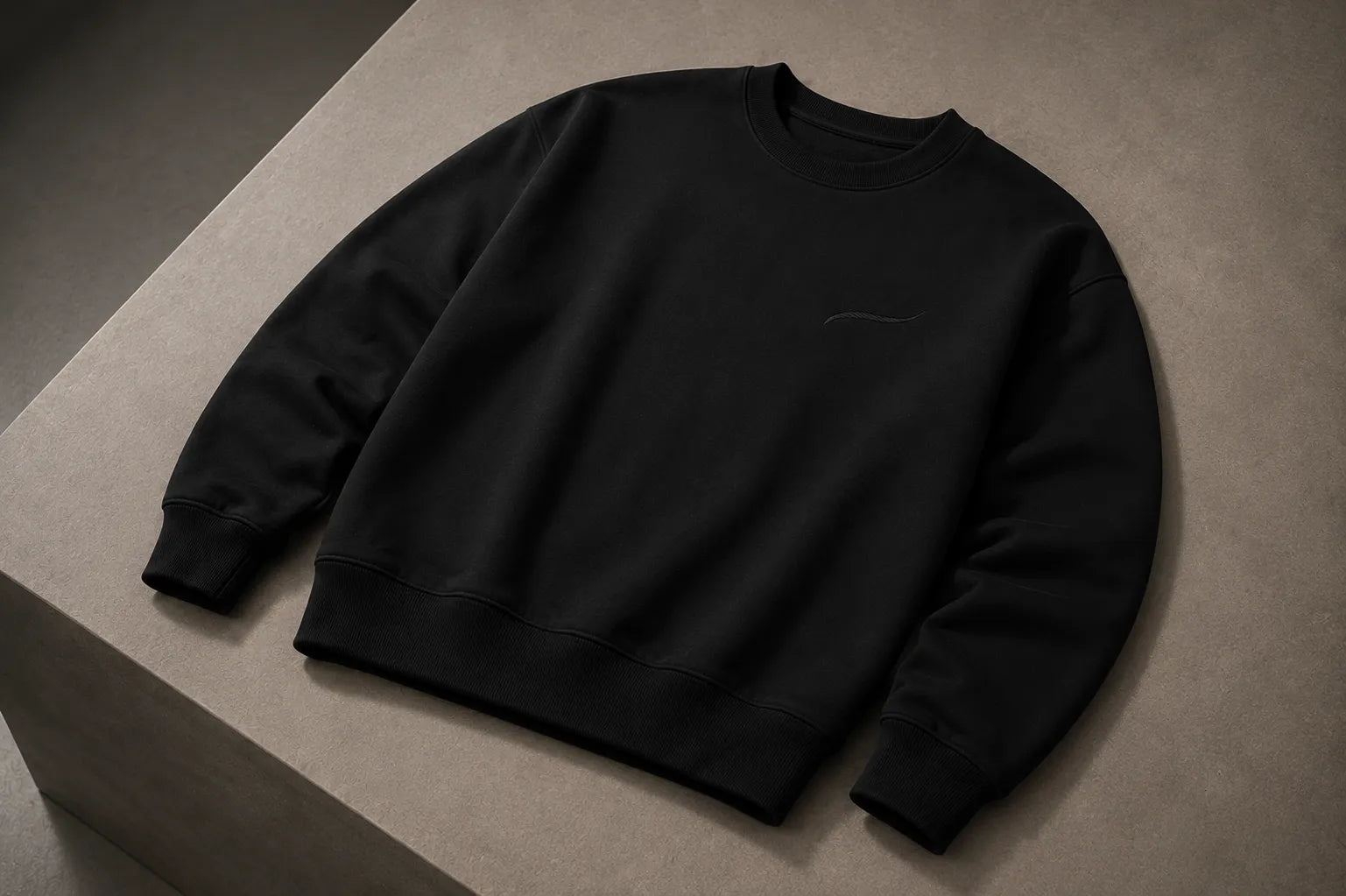BRTLS Core Sweatshirt Black crafted from a premium cotton blend with heavyweight 288 GSM construction, soft fleece interior and minimal tonal detailing.
